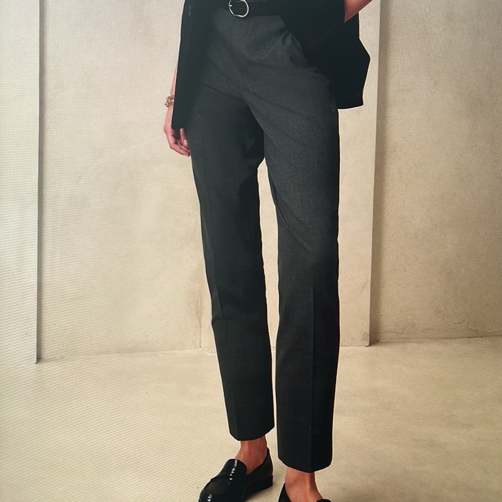 Banana Republic Factory Women’s Hayden Tapered Pant